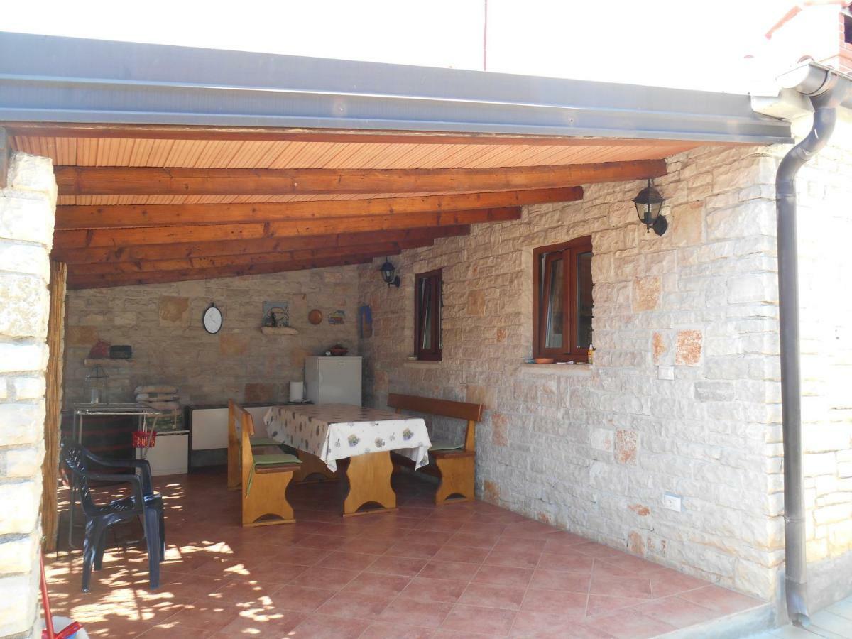 Miadea Apartment Rovinjsko Selo Exterior foto